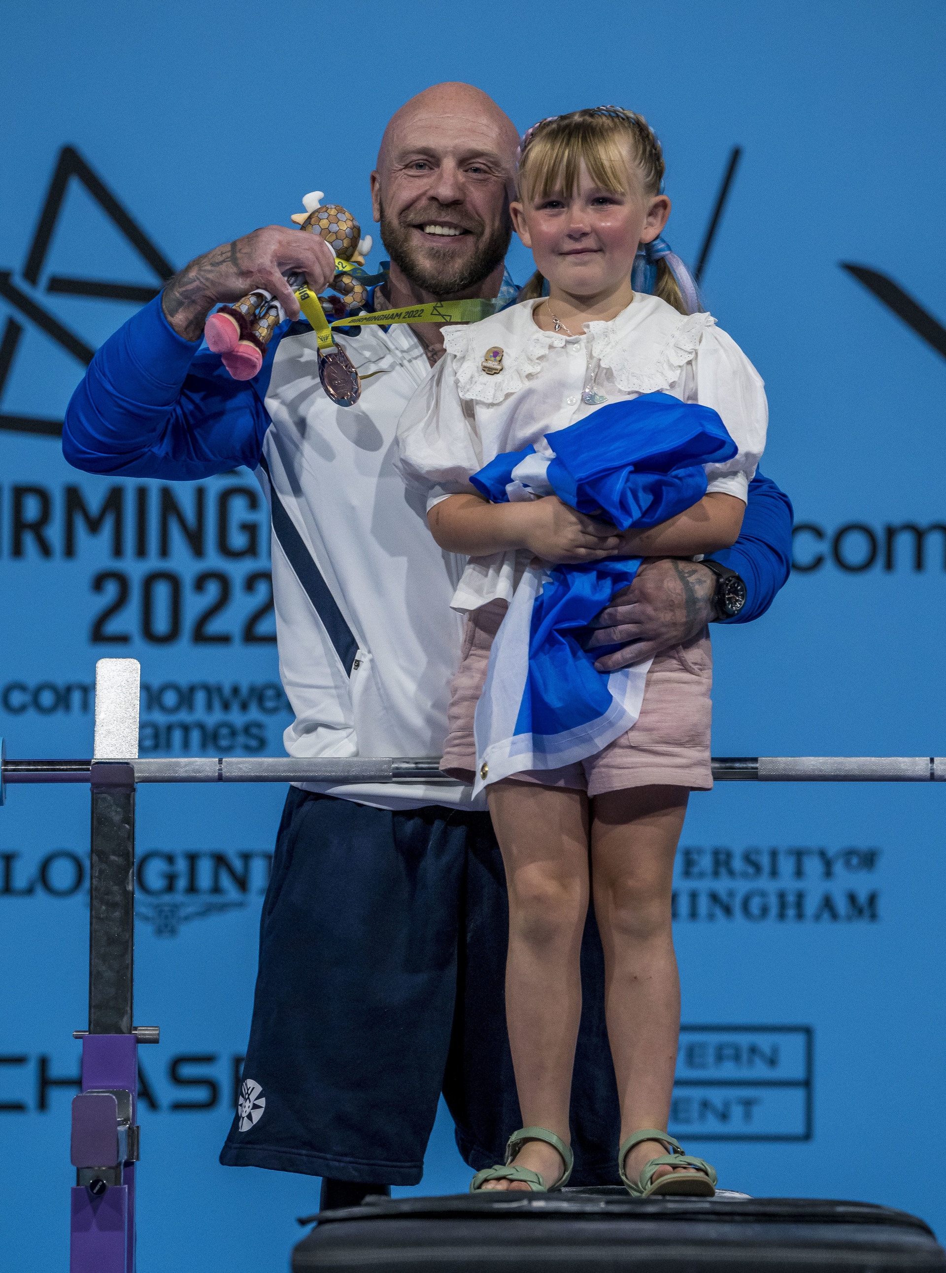 Yule's daughter Tilly was there to roar her dad to Commonwealth Games bronze. (Image: Craig Watson/Team Scotland)