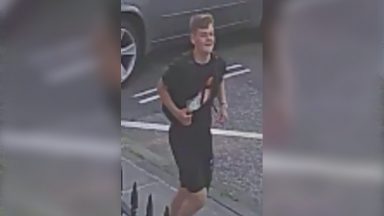 Police issue CCTV of man in connection to serious Edinburgh assault which left victim with facial injuries