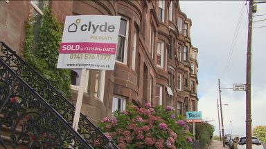 Mortgage deals suspended in wake of Chancellor’s mini-budget