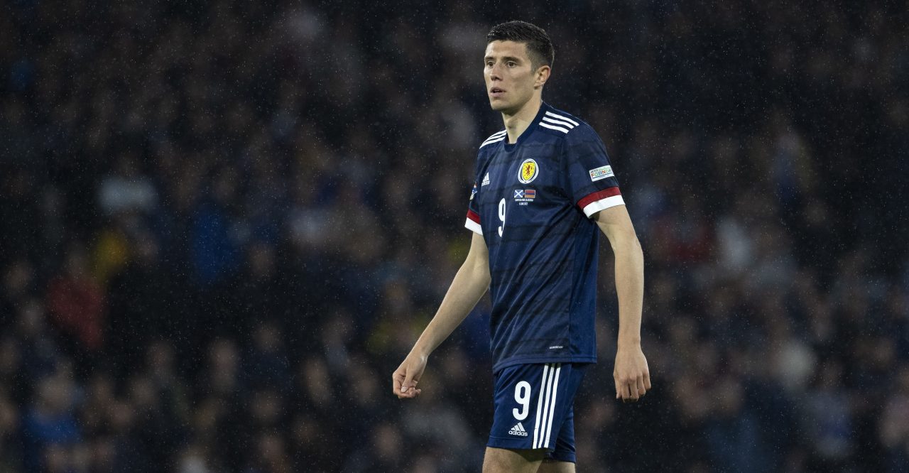 Scotland striker Ross Stewart out for six to eight weeks with thigh injury