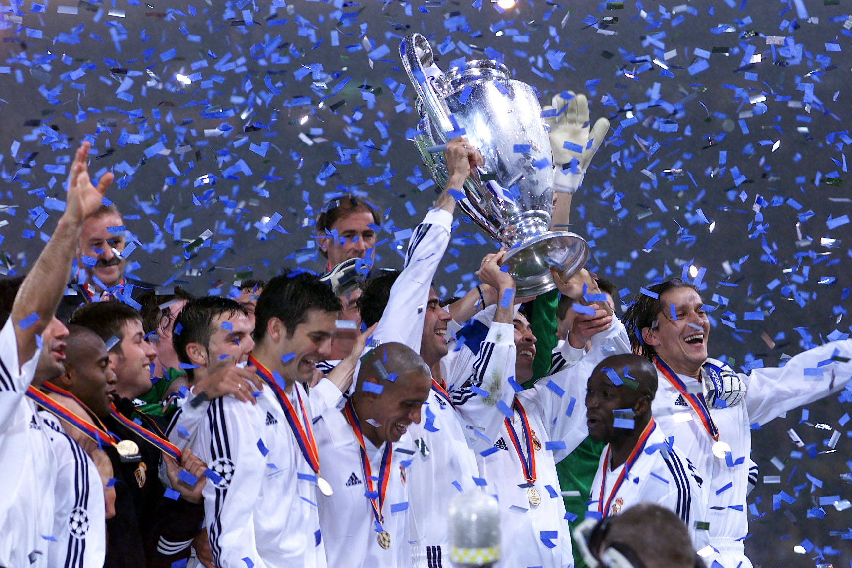 Real Madrid captain Fernando Hierro (fourth right) leads his team in celebration.