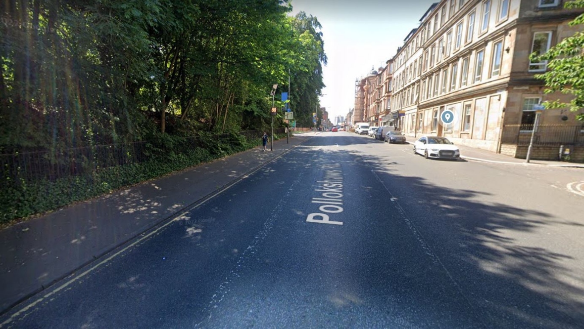 Four-car pile up in Glasgow leaves man charged with road traffic offence