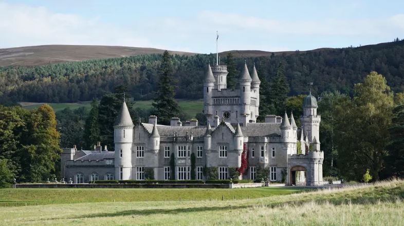 Chaplain recalls ‘privilege’ of seeing Queen’s holiday photos at Balmoral