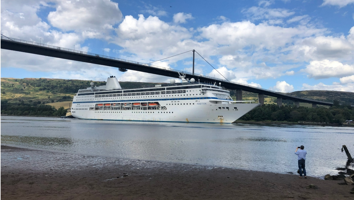 Glasgow Ukrainian refugee cruise ship docked in Govan 'close to full ...