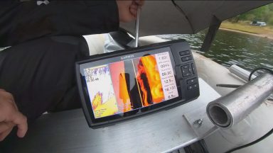 Volunteer divers take up 27 year old missing persons case