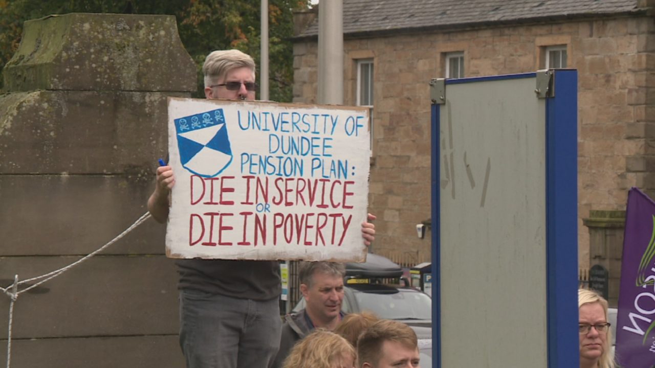 Dundee University staff will fight pension plans ‘as long as it takes’