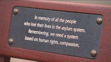 Asylum seekers say they are falling deeper into poverty