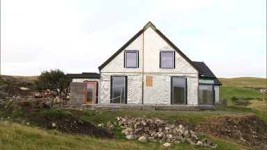 Inspired by the Thermos flask, this house on Shetland creates more energy than it will ever need