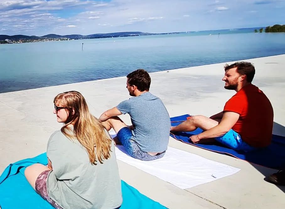 The three siblings by Lake Balaton on the day of the accident. 