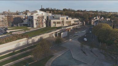 Woman who ‘detransitioned’ to share experience with MSPs