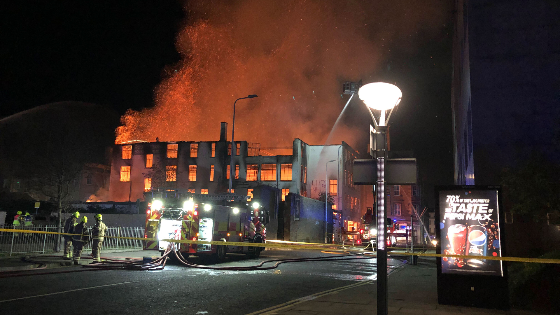 Fire at Dundee former Robertson's furniture shop.