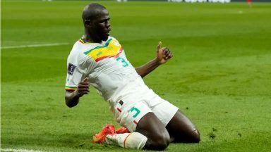 Kalidou Koulibaly scores second-half winner as Senegal secure last-16 spot