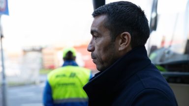 Giovanni van Bronckhorst to meet Rangers board to discuss recent performances