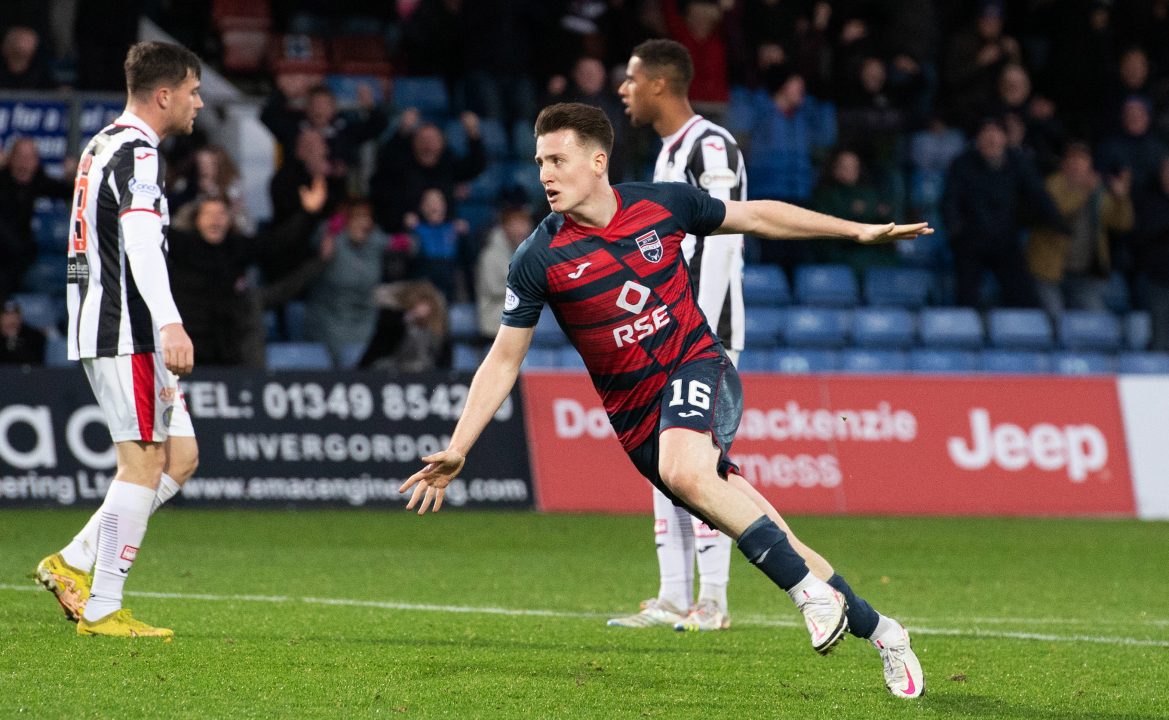 Ross County escape Premiership basement after thrilling win against St Mirren