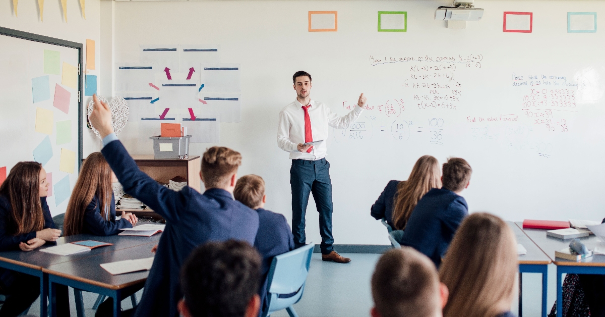 Almost 5,000 Scottish teachers employed on temporary contracts, figures show