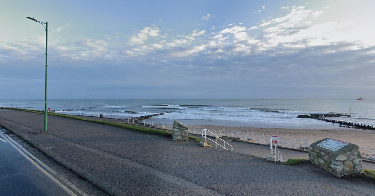 Man dies after being pulled from the water at Aberdeen beach