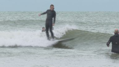 10-year-old quadruple amputee heading to Para Surfing Championship