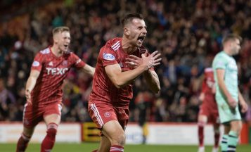 Aberdeen beat Hibs 4-1 to move third in Friday night Premiership game at Pittodrie