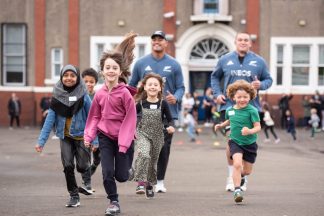 All Blacks squad run the Daily Mile with Leith Walk Primary pupils in Edinburgh ahead of win at Murrayfield