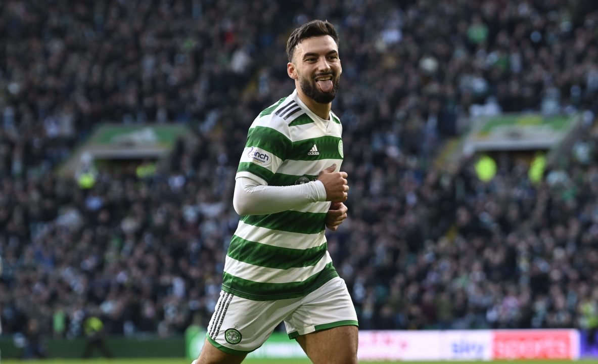 Celtic beat Dundee United to go seven points clear at the top of the Premiership