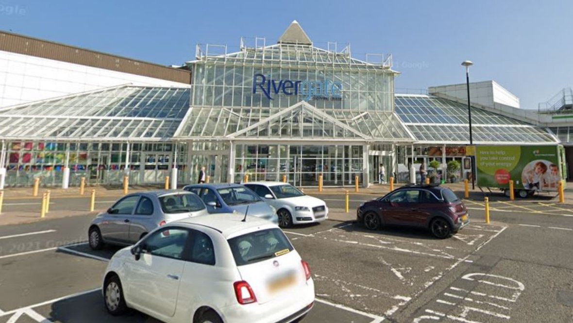 Cyclist taken to hospital after being attacked by two men in Rivergate, Irvine
