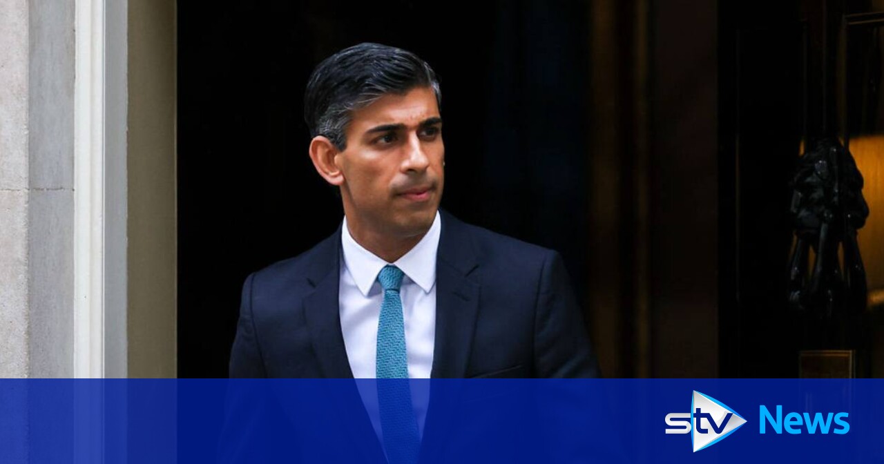 Watch Rishi Sunak At Prime Minister's Questions Amid Controversial ...