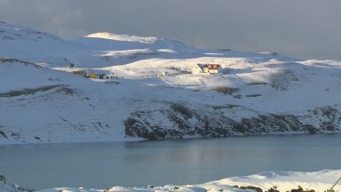 Shetland without power as freezing temperatures continue