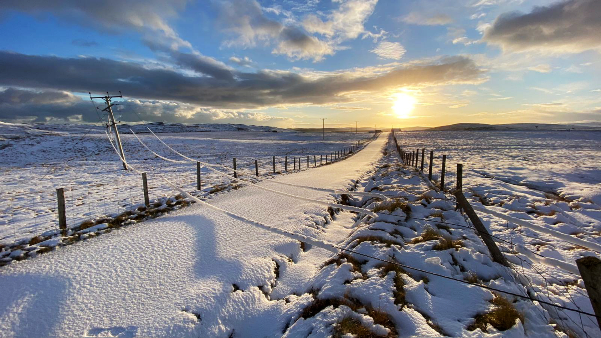 Engineers try to restore power in Shetland