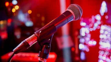 Festive karaoke bar in centre of Edinburgh forced to close after noise complaints