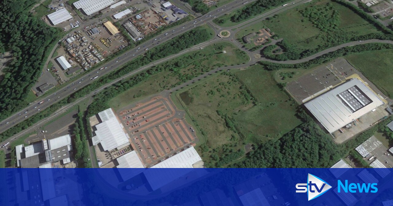 Retailer Home Bargains pledges hundreds of new jobs at distribution hub in Cumbernauld STV News