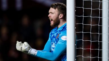 Robbie Neilson confident Zander Clark will relish chance to start for Hearts