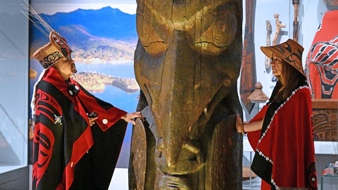 Totem pole stolen from Nisga’a Nation in Canada to be given back by National Museum of Scotland after 95 years