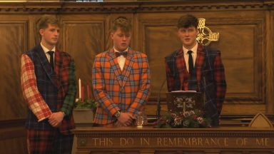 Memorial service held for rugby legend Doddie Weir