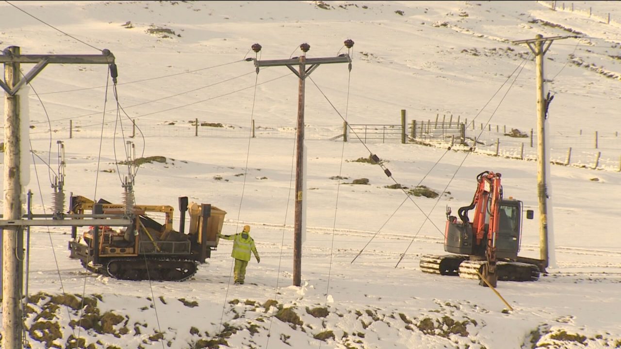 Around 350 homes in Shetland still without power for sixth day