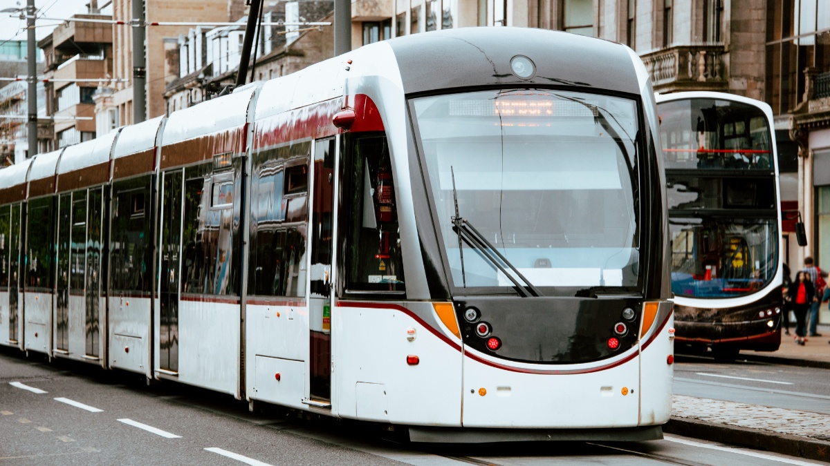 Edinburgh Tram extension from Leith to Newhaven ‘to begin running before end of June’