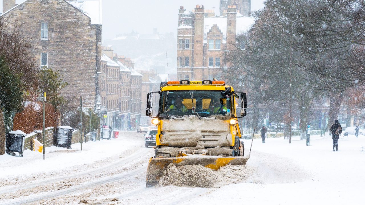 Yellow weather warning for ice and snow issued on Boxing Day and December 27 in Scotland