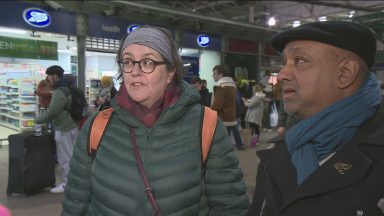 Network Rail workers to walk out over pay dispute