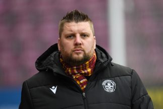 Motherwell chief executive Alan Burrows to step down from role