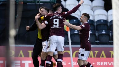 Robert Snodgrass rescues a point for Hearts at St Mirren