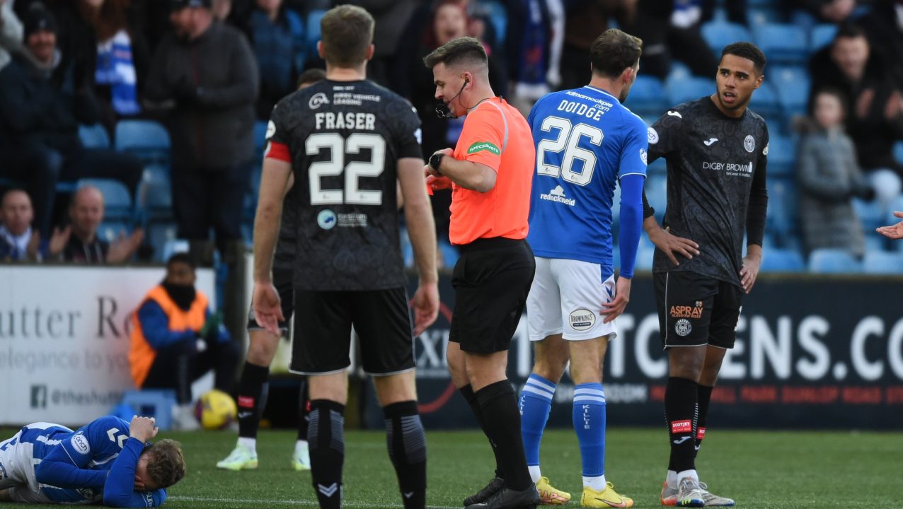 Ethan Erhahon sent off as Kilmarnock held by St Mirren at Rugby Park