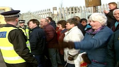 Scotland Tonight: Timex Dundee strike recalled by sacked workers 30 years on