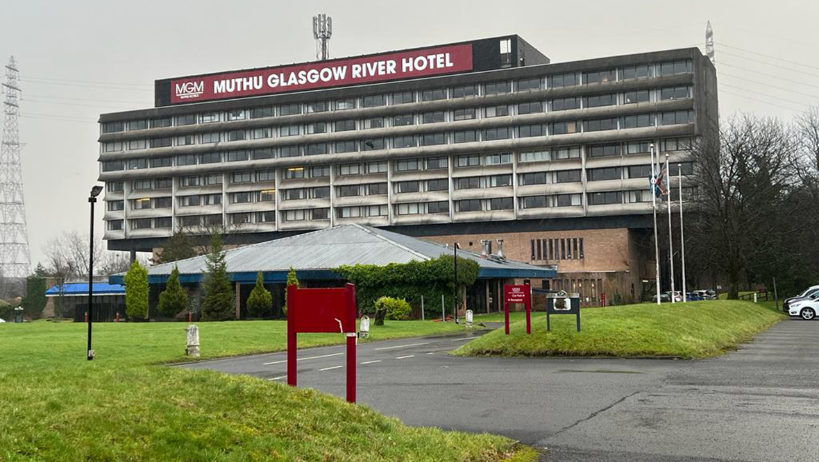 Protesters clash at Muthu Glasgow River Hotel at centre of asylum seeker accommodation plan in Renfrewshire