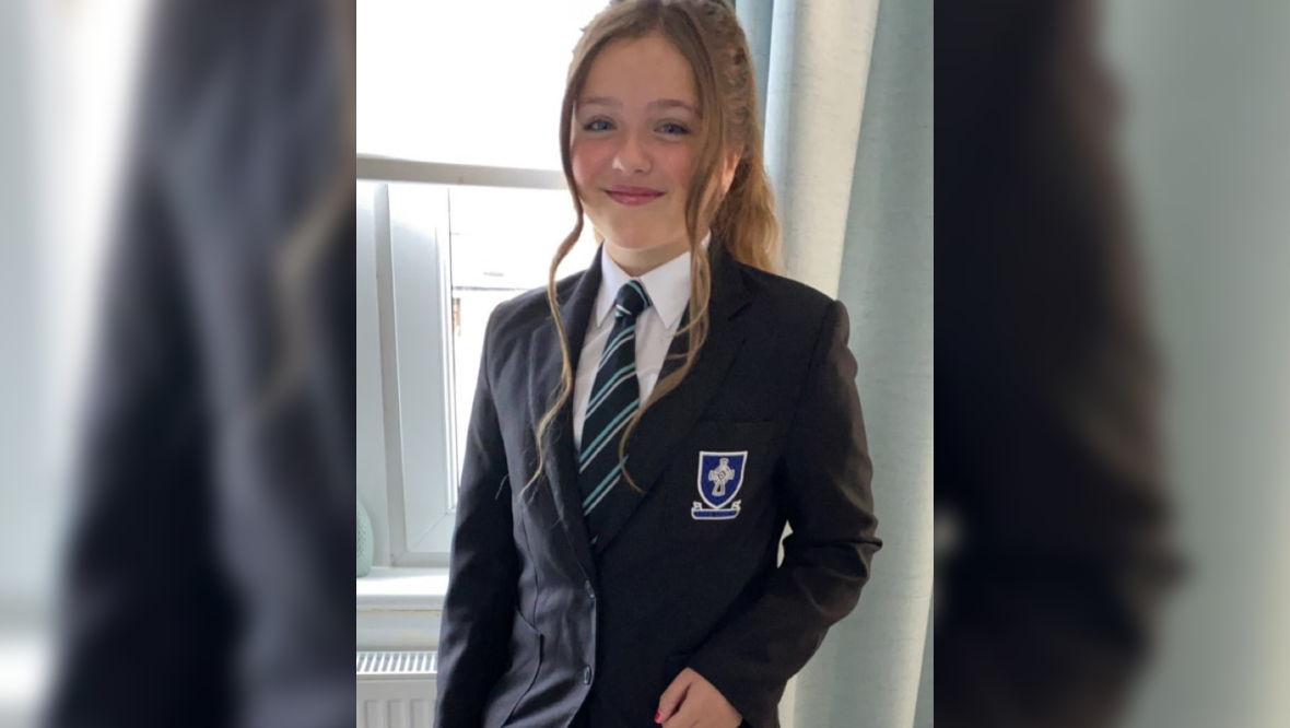 Search launched for 13-year-old schoolgirl missing overnight from Strathaven