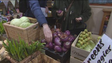 New food pantry opens in Leith to help reduce bills