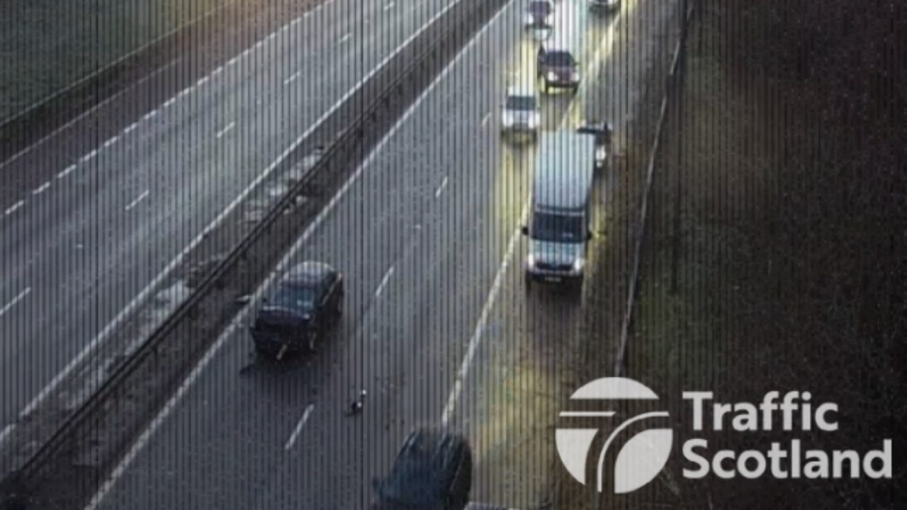 Car crash on M77 at Silverburn in Glasgow causes rush hour traffic jam
