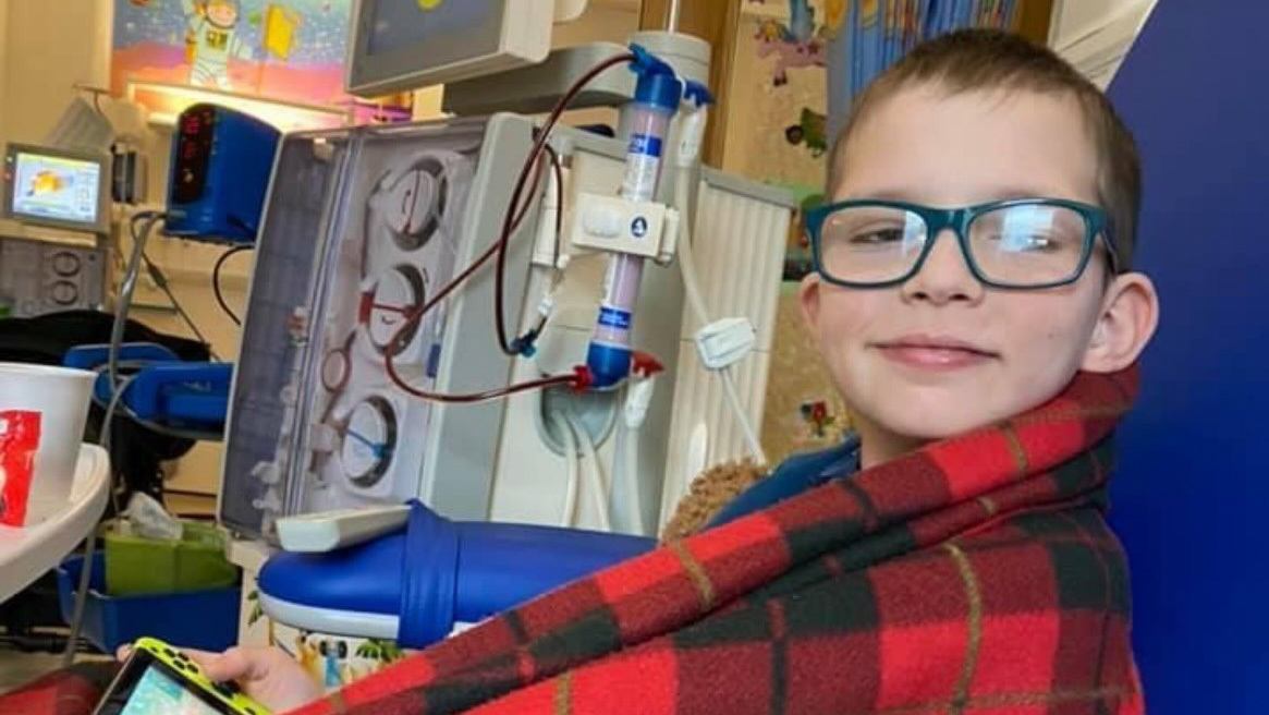 Boy with lifelong kidney issues undergoes transplant at Glasgow’s Royal Hospital for Children
