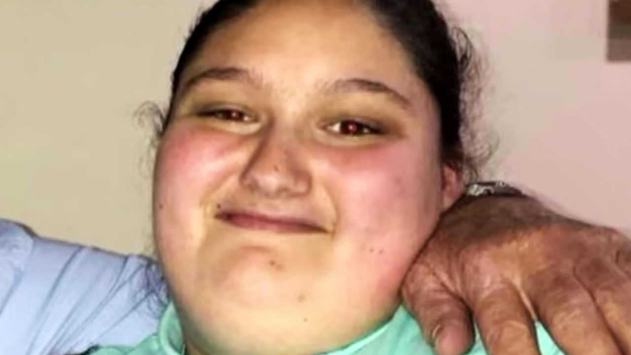 Father of obese teenager Kaylea Titford found guilty of manslaughter by gross negligence