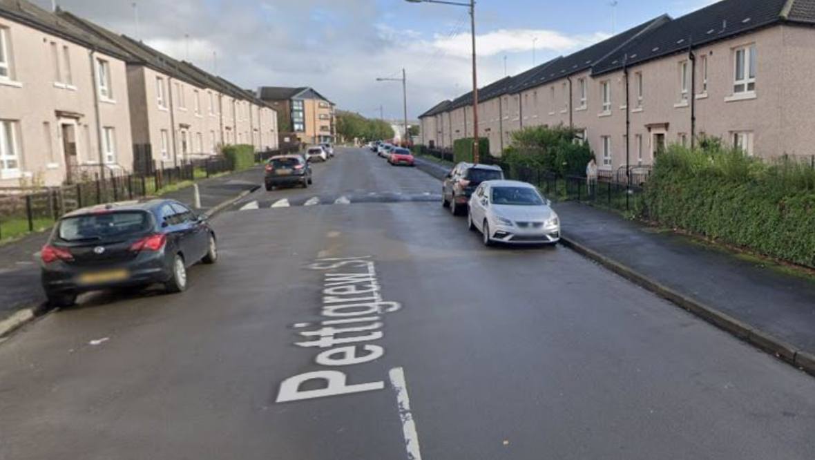 Three men taken to hospital following ‘disturbance’ in Shettleston Road and Pettigrew Street area of Glasgow