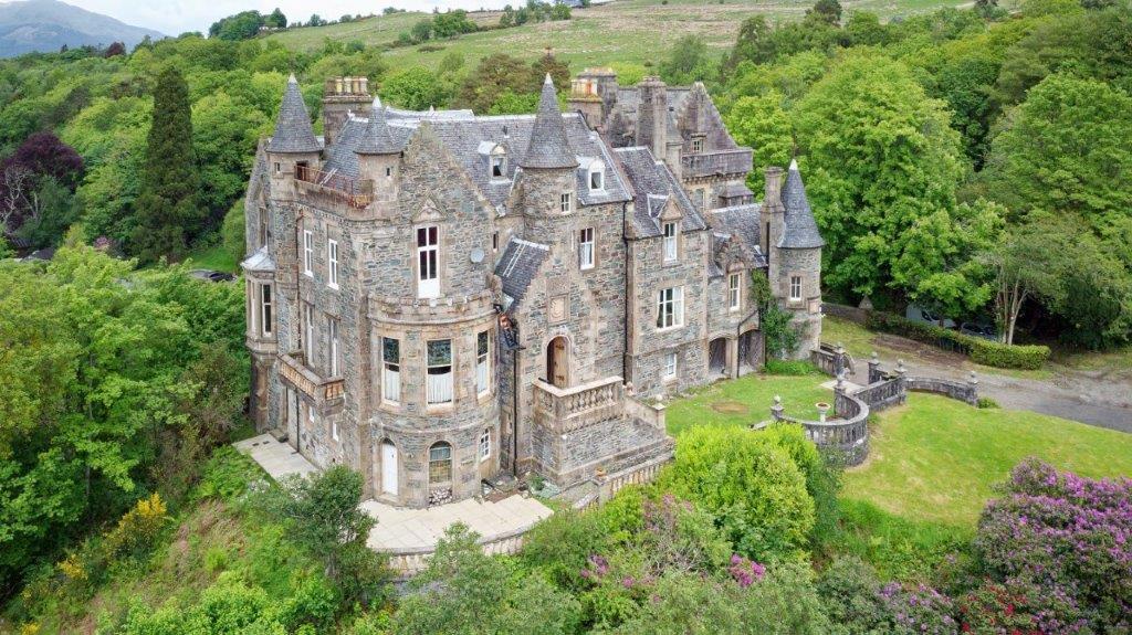 Knockderry Castle sold for more than £1.25m after its owners were evicted in 2022. 
