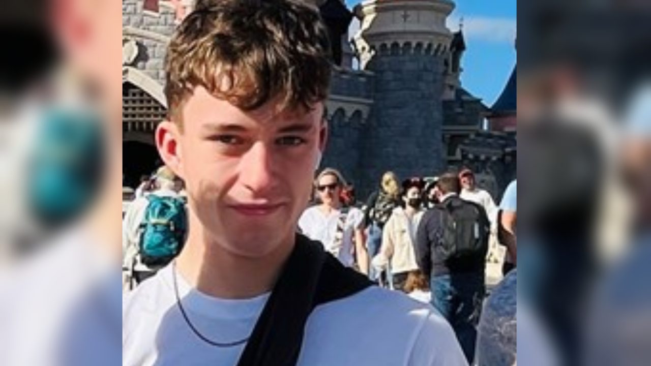 Teenager appears in court charged with murder of 18-year-old Lewis McCartney in Edinburgh